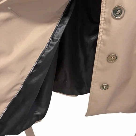 Calvin Klien Tan Khaki Taupe Belted Knee Length Trench Coat - Like New - Large - Picture 5 of 10